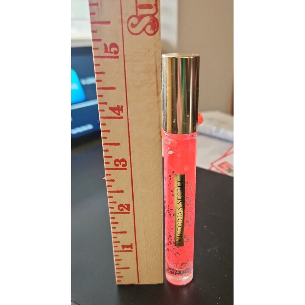 Victoria's Secret Crush Eau de Parfum Rollerball travel-sized 7ml, looks unused